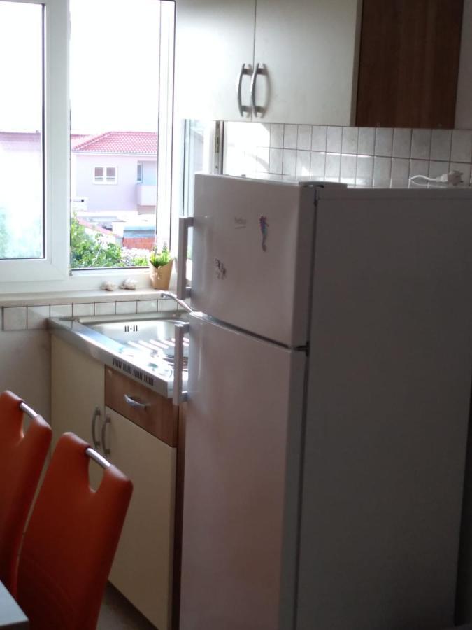 Midnight Appartement Ražanac Buitenkant foto